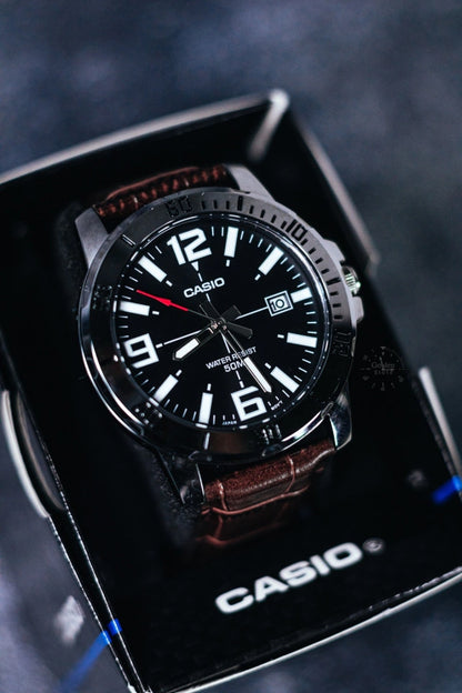 Reloj Casio MTP-VD01L-1B