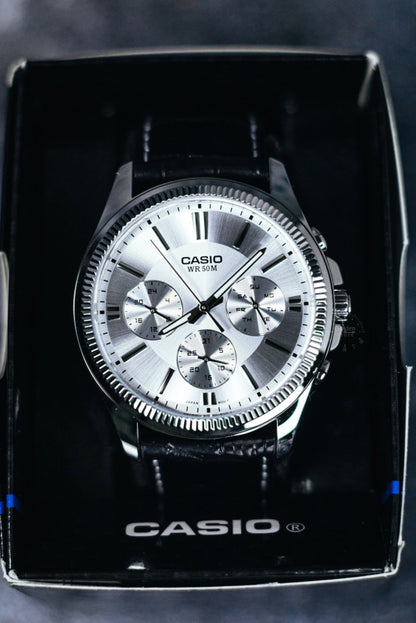 Reloj Casio MTP-1375L-7AV