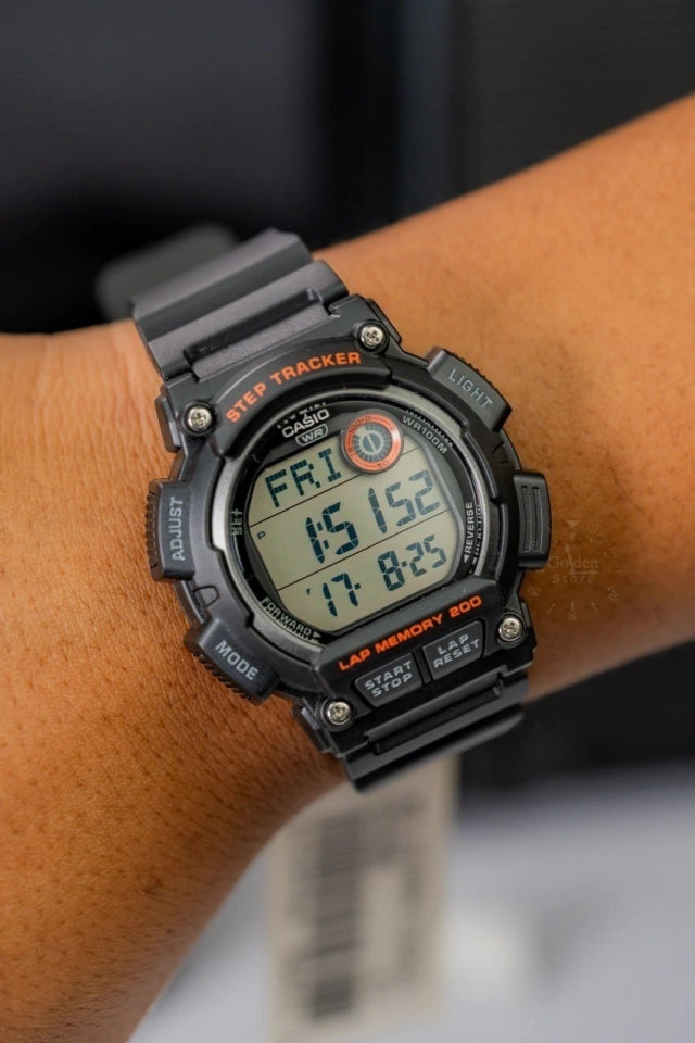 Reloj Casio WS-2100H-1AV