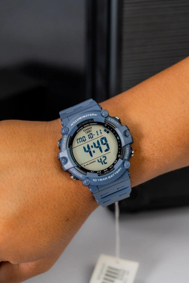 Reloj Casio  AE-1500WH-2A